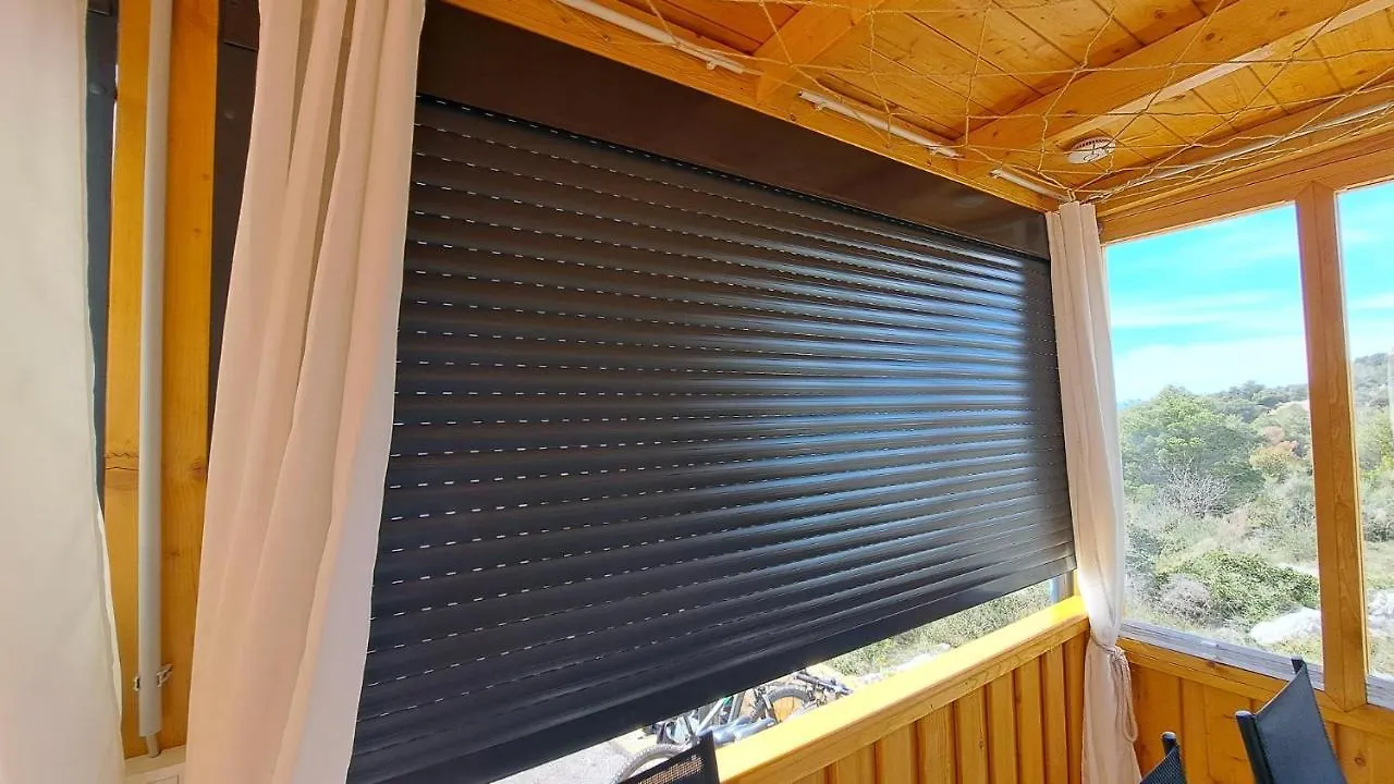 Mobile Home Tom 12 دراغ