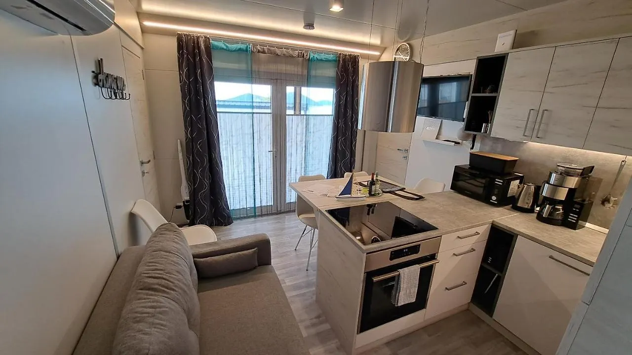 شقة Mobile Home Tom 12 دراغ
