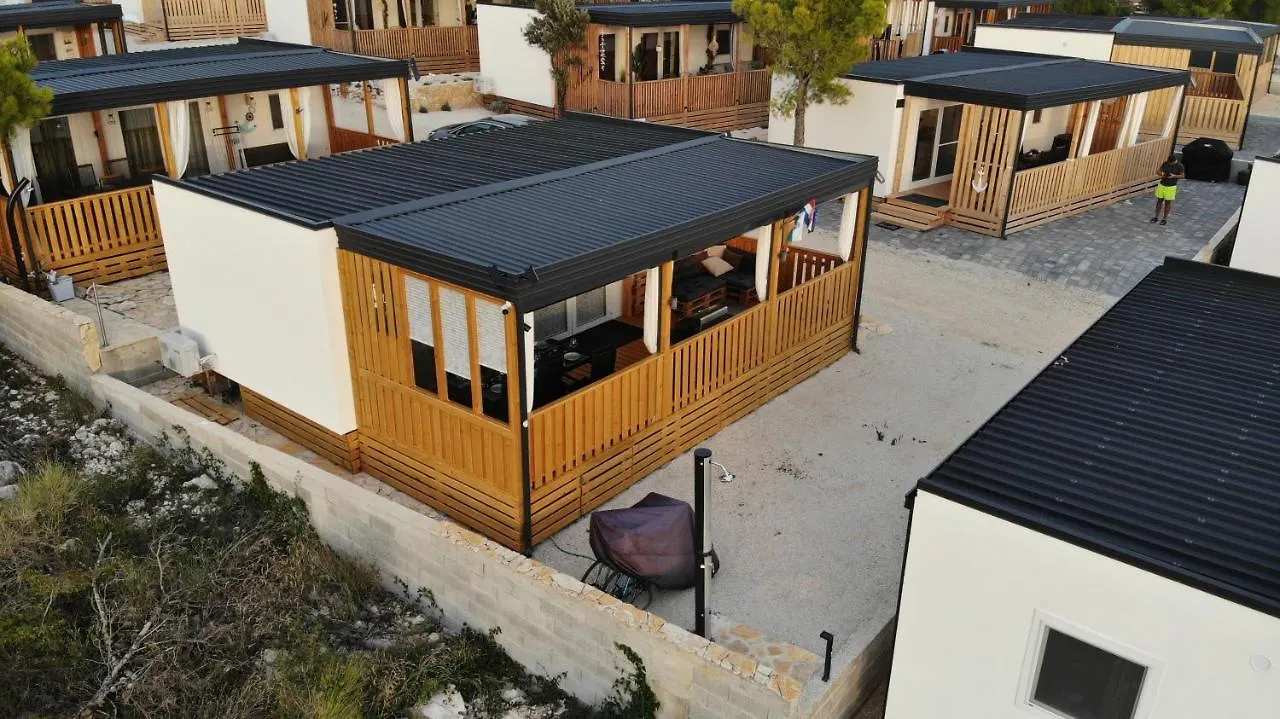 Mobile Home Tom 12 دراغ كرواتيا